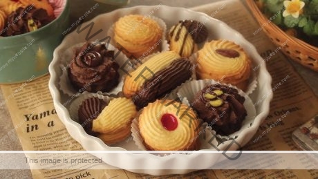 MG Bakery Assorted Fresh Cookies / LB